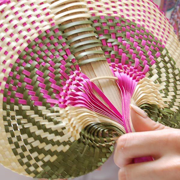 アジアン雑貨 パンダン製カラフルなうちわ ピンク色 8722 | ブランド登録なし | 03