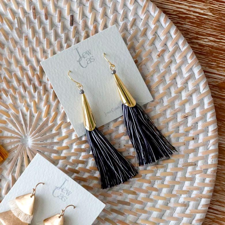 半円　フリンジ　タッセル　ブラウン　茶色　大ぶり　イヤリング　ピアス　ダンス 楽天市場】大振り タッセル ピアス イヤリング フリンジ