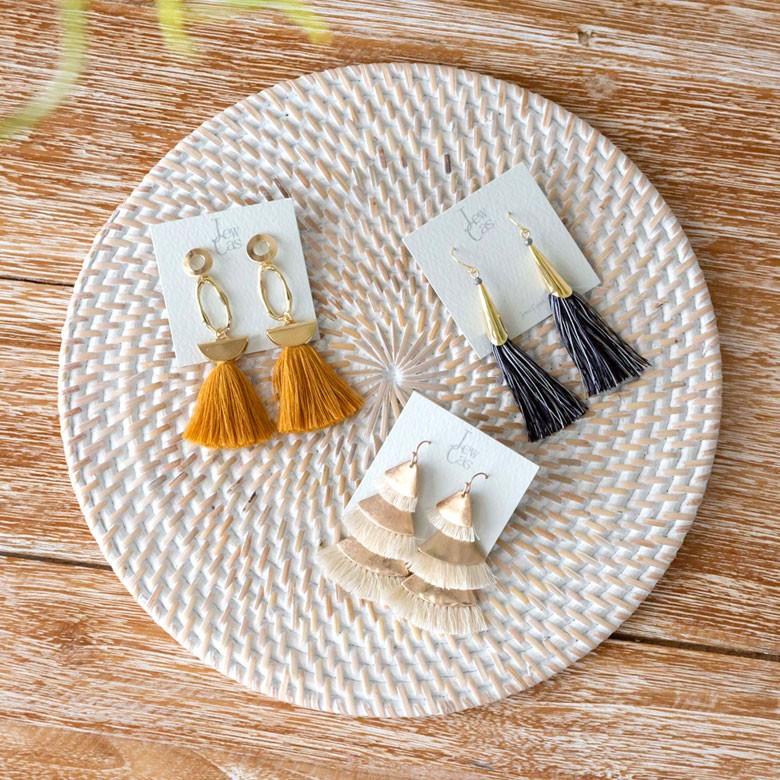 ピアス 揺れる 大ぶり フリンジピアス 可愛い フリンジ タッセル アクセサリー 大人 上品 キャッチ付 アジアン雑貨 90054 | ブランド登録なし | 10