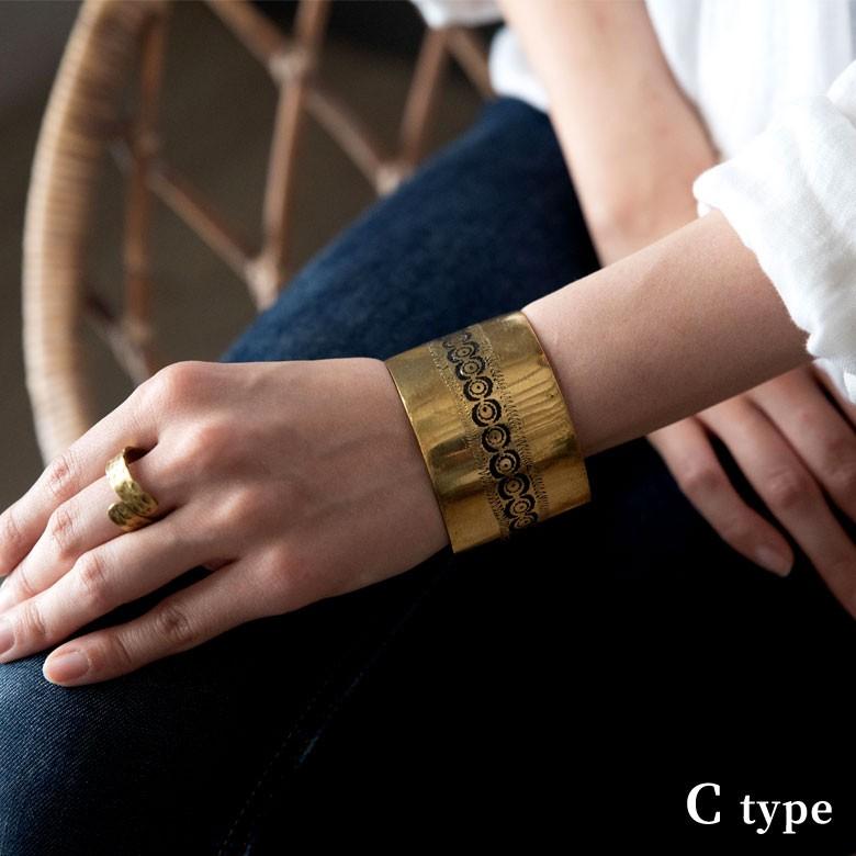 バングル レディース メンズ 太め ゴールド 真鍮 ハンドメイド ブレスレット ビンテージ おしゃれ 腕輪 アクセサリー アフリカ雑貨 アフリカン 90056 | ブランド登録なし | 09