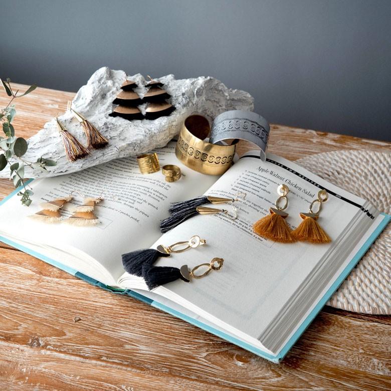 バングル レディース メンズ 太め ゴールド 真鍮 ハンドメイド ブレスレット ビンテージ おしゃれ 腕輪 アクセサリー アフリカ雑貨 アフリカン 90056 | ブランド登録なし | 11