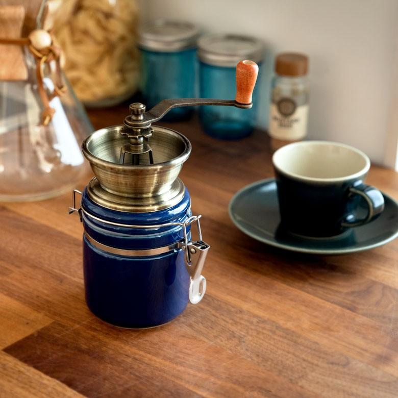 コーヒーミル 手動 アウトドア ミル 手挽き キャンプ コンパクト 粗さ