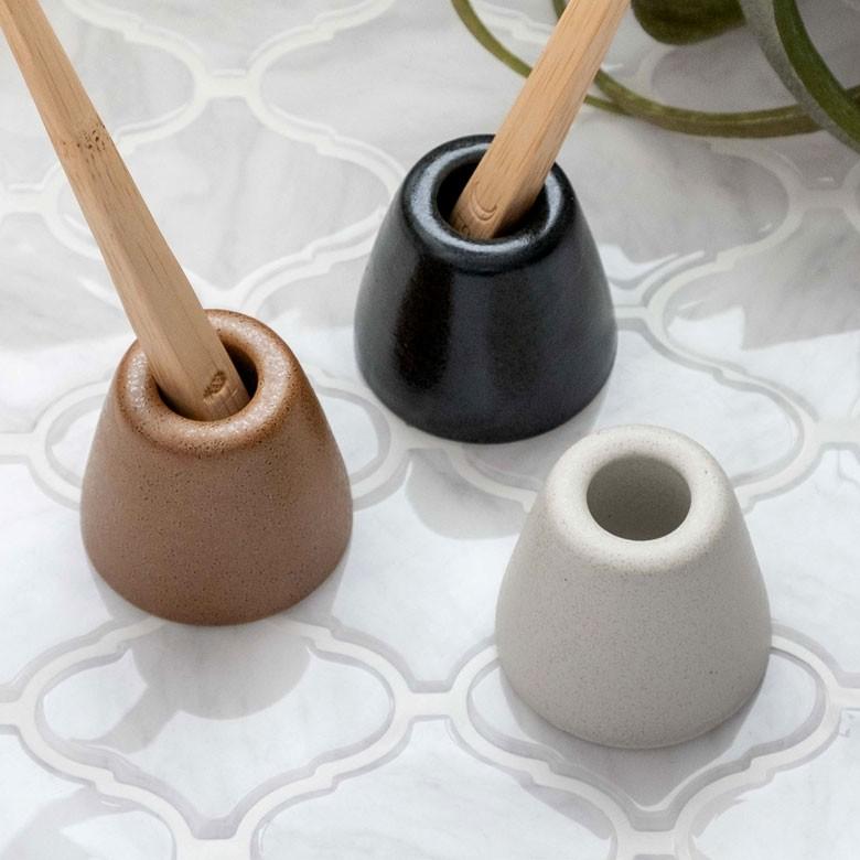 歯ブラシスタンド 歯ブラシホルダー 1本 陶器 ホワイト ブラウン