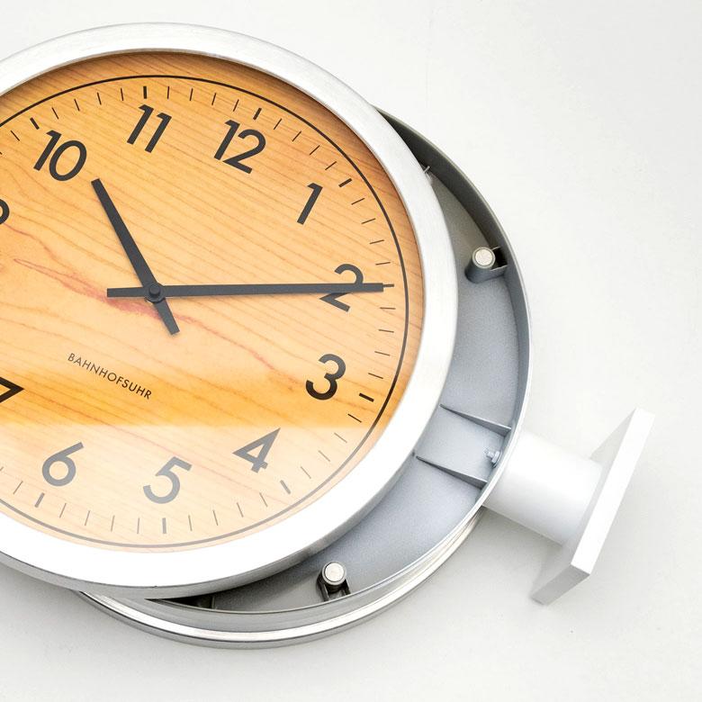 時計 壁掛け時計 丸型 直径38cm アルミ ガラス ダブルフェイス 両面 スイープムーブメント モノトーン シルバー ウッド調 おしゃれ 大きめ ２way 置時計 90277 | ブランド登録なし | 17