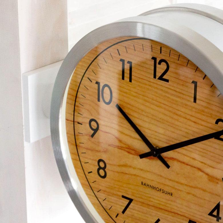 時計 壁掛け時計 丸型 直径38cm アルミ ガラス ダブルフェイス 両面 スイープムーブメント モノトーン シルバー ウッド調 おしゃれ 大きめ ２way 置時計 90277 | ブランド登録なし | 10