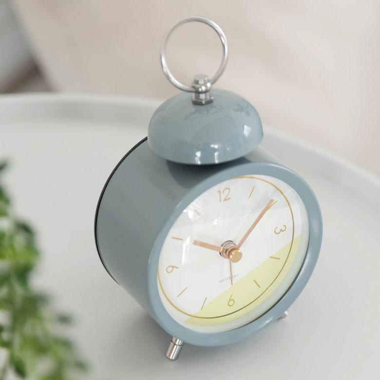 時計 置時計 丸型 直径9cm スチール ガラス ホワイト グレー アイボリー ベル付き ステップムーブメント レトロ ペールトーン バイカラー 90279 | INTERFORM | 11