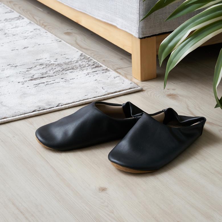 バブーシュ 無地 メンズ ソフトレザー スリッパ ルームシューズ レザー調 おしゃれ シンプル 玄関 リビング 寝室 携帯用 室内履き 来客用 北欧 西海岸 90290 | 現代百貨 | 13