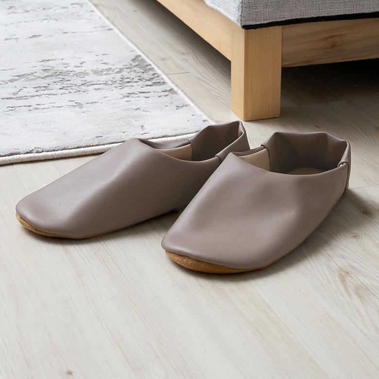 バブーシュ 無地 メンズ ソフトレザー スリッパ ルームシューズ レザー調 おしゃれ シンプル 玄関 リビング 寝室 携帯用 室内履き 来客用 北欧 西海岸 90290 | 現代百貨 | 06