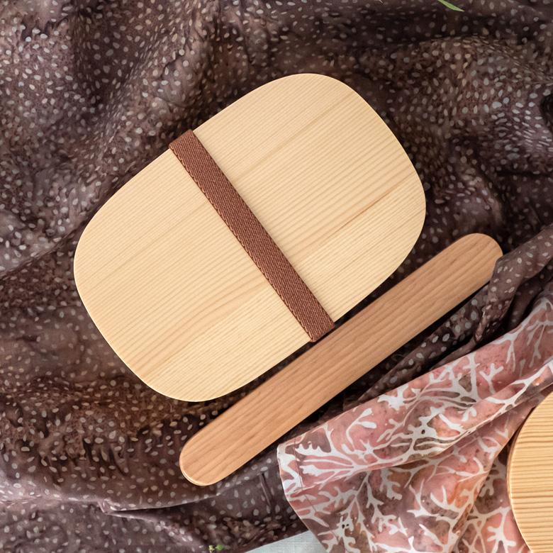 ランチボックス お弁当箱 わっぱ 楕円 四角 木製 無地 720ml 天然木 白木 小判型 くつわ型 仕切り付き ゴムバンド付き 90293 | ブランド登録なし | 07