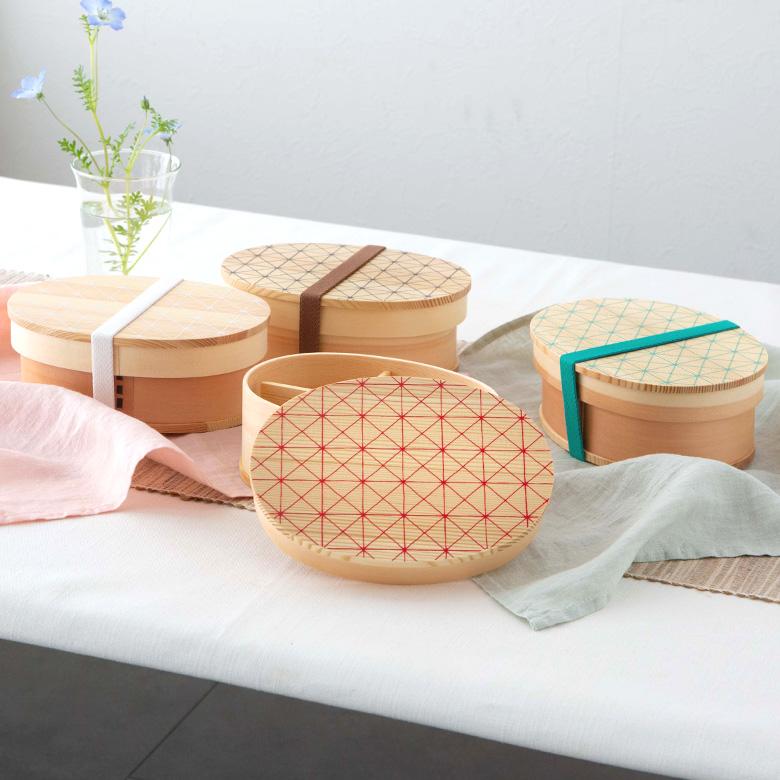 ランチボックス お弁当箱 わっぱ 楕円 木製 格子柄 720ml 天然木 白木 小判型 柄付き 仕切り付き ゴムバンド付き 90294 | ブランド登録なし | 19