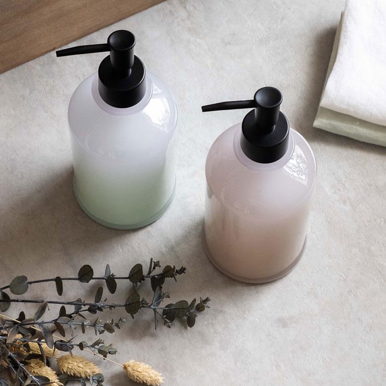 ディスペンサー ソープディスペンサー 480ml プラスチック グラデーション ソープボトル バスアイテム 浴室 洗面 キッチン 水回り 90333 | ブランド登録なし | 09