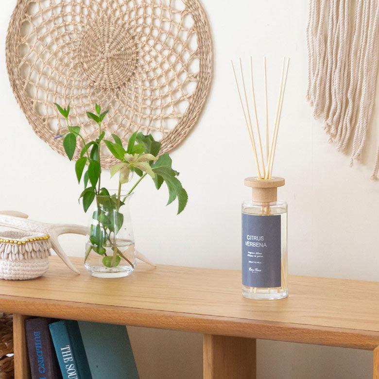 ディフューザー リードタイプ フレグランスオイル 300ml ガラス ウッド スティック  芳香　インテリア　90427 | ブランド登録なし | 09