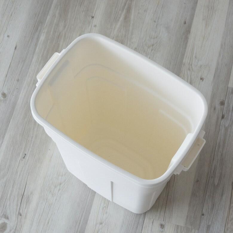 ごみ箱 おしゃれ ふた付き ペダル式 ダストボックス 12L キッチン リビング スチール 持ち手付き コンパクト 小型 小さい くずかご 白 シルバー 91131 | ブランド登録なし | 12