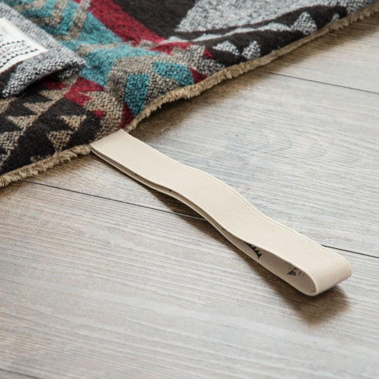 ブランケット ひざ掛け ゴムバンド付き 両面ロールブランケット 約100×148cm ウール 大判 ネイティブ柄 昼寝 毛布 91145-a | ブランド登録なし | 07