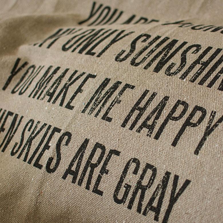 ブランケット コットン 約180×130cm 長方形 インド綿 タイポグラフィ 膝掛け ソファカバー 麻袋 大判 おしゃれ ヴィンテージ 肩掛 91345 | ブランド登録なし | 01