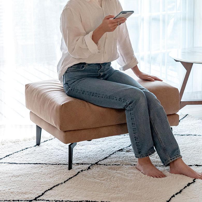 オットマン 足置き クロスレザー ポリエステル 正方形 幅約77cm  合皮 スツール フットレスト 91497 | 東谷 | 04