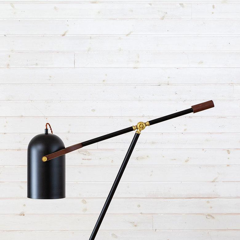 フロア ライト スタンド 高さ 角度 調節 電球 ブラック ゴールド ランプ E26 60W エジソン球 スポット 直径15cm 筒形シェード おしゃれ ホテル リゾート 91499 | 東谷 | 15