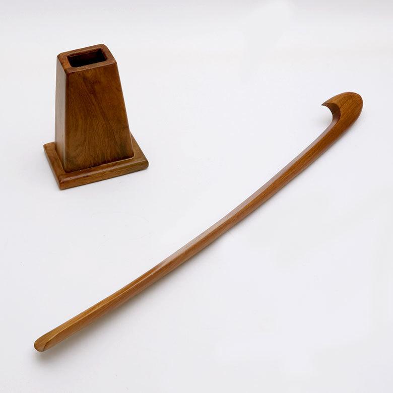 シューホーン 靴 べら 木製 ロング スタンド 付き ベラ 天然木 おしゃれ 北欧 玄関 オフィス インテリア ギフト プレゼント 父の日 敬老の日 雑貨 西海岸 91538 | ブランド登録なし | 16