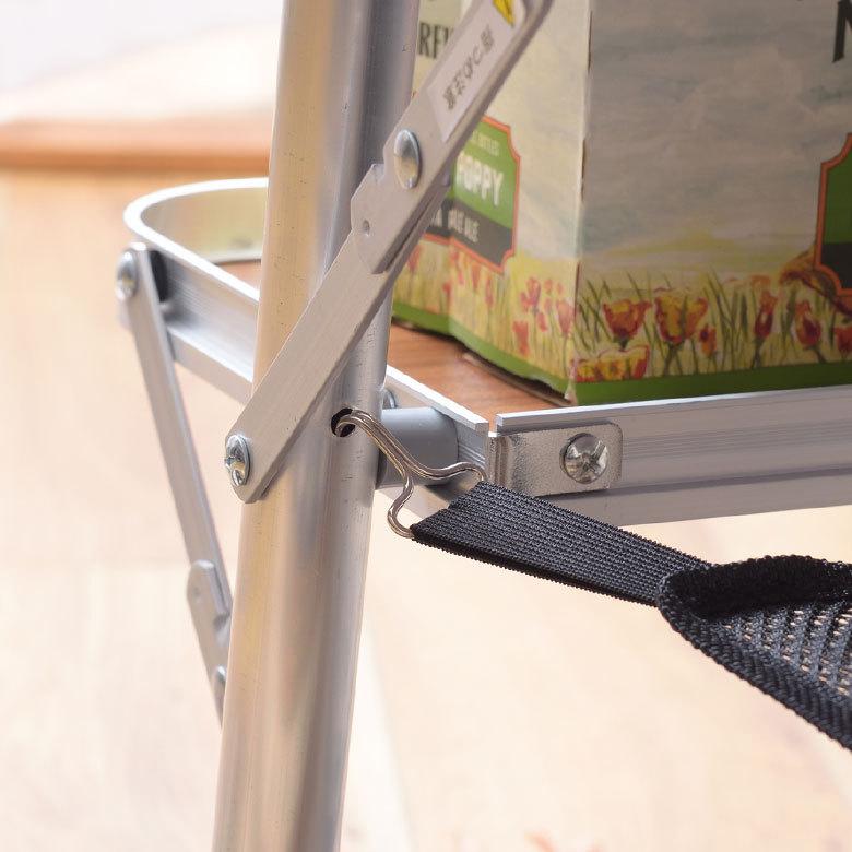 折りたたみ テーブル アウトドア フォールディング 木目 幅129cm 補助 ネット付 ポータブル 持ち運び 簡易 携帯 キャンプ バーベキュー レジャー おしゃれ 91563 | 東谷 | 13