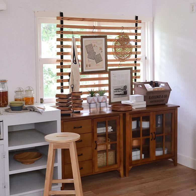 パーテーション ロール ワイド 天然木 ウッド  コンパクト 間仕切り ナチュラル 天井 壁面 ディスプレイ 店舗 北欧 おしゃれ インテリア 雑貨 西海岸風 91566 | 東谷 | 06