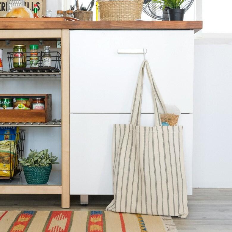 バッグ トートバック 肩掛け レディース 大きめ 布 綿エコ マザーズ レッスン 縦縞 生成り シンプル おしゃれ かわいいナチュラル A3 A4 たためる 92051 | ブランド登録なし | 01