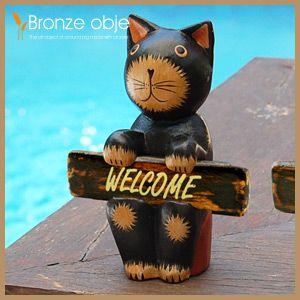 アジアン雑貨 ウェルカムボードを持った可愛いバリネコのオブジェ アジア工房 9246 | ブランド登録なし | 01