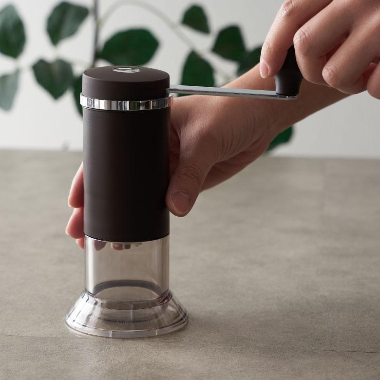 コーヒー ミル 卓上 ハンドル付 日本製 100ml 手 動 豆 挽き セラミック刃 粒度調節 分解 洗浄 すべり止め 珈琲 カフェ おしゃれ 水洗い モダン 西海岸 94178 | ブランド登録なし | 05