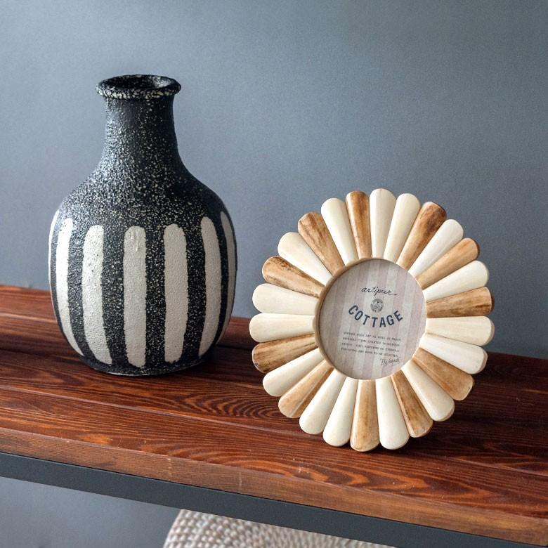 フォトフレーム 写真たて 円形 直径約19cm フラワーモチーフ 花形 ナチュラル おしゃれ ブラウン アイボリー インテリア 94211 | ブランド登録なし | 10