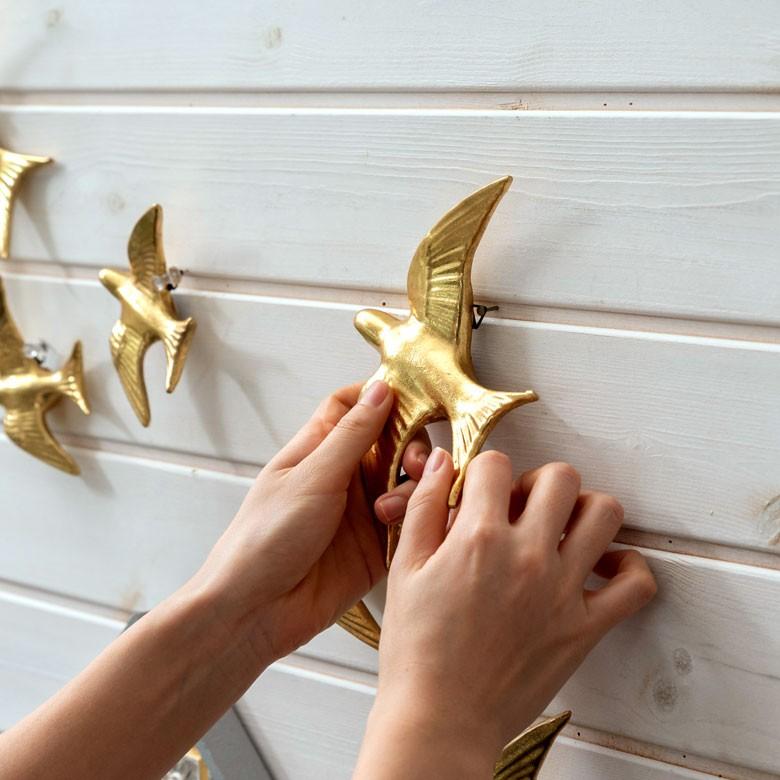 壁飾り ツバメ 鳥 ウォールデコレーション 幅約14cm ゴールド オーナメント アジア雑貨 おしゃれ 北欧 インテリア アンティーク調 94222 | ブランド登録なし | 12