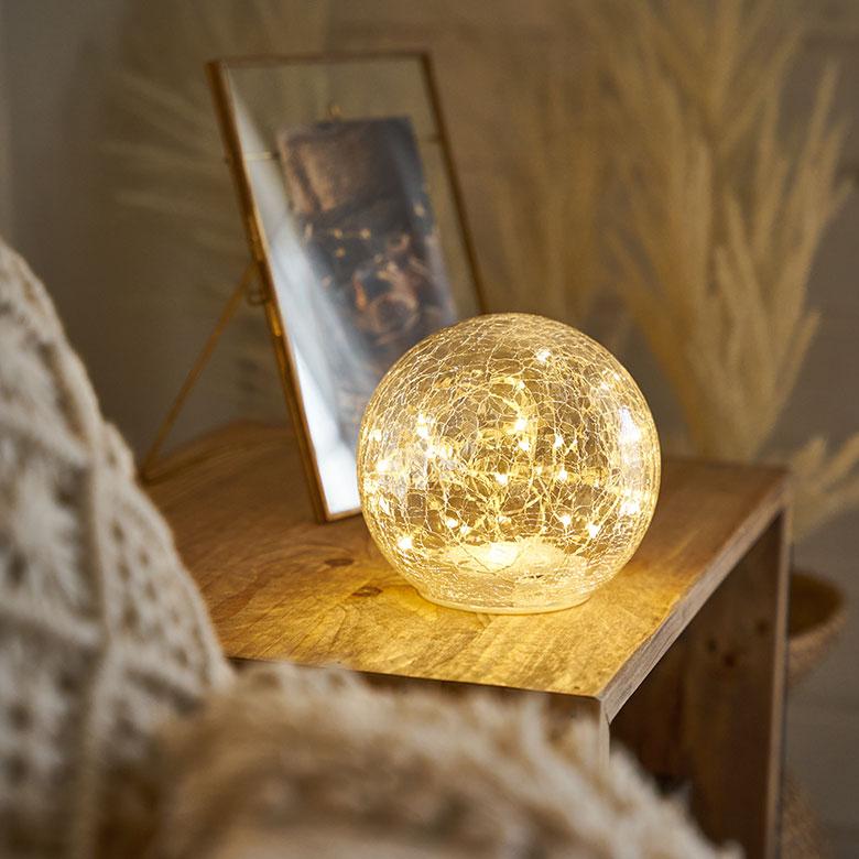 ガラス ドーム LED ライト Sサイズ 電飾 ボール型 雪の家 イルミネーション 電池式 おしゃれ 照明 オブジェ 置物 リビング インテリア 北欧 雑貨 西海岸 94737 | ブランド登録なし | 01