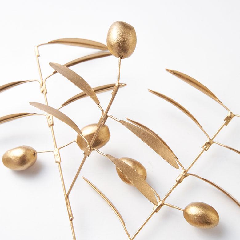 フェイク グリーン オリーブ 枝 造花 約 W 19cm D 6cm H 29cm ブリキ ゴールド おしゃれ クリスマス デコレーション インテリア パーティー 雑貨 西海岸 94743 | ブランド登録なし | 16