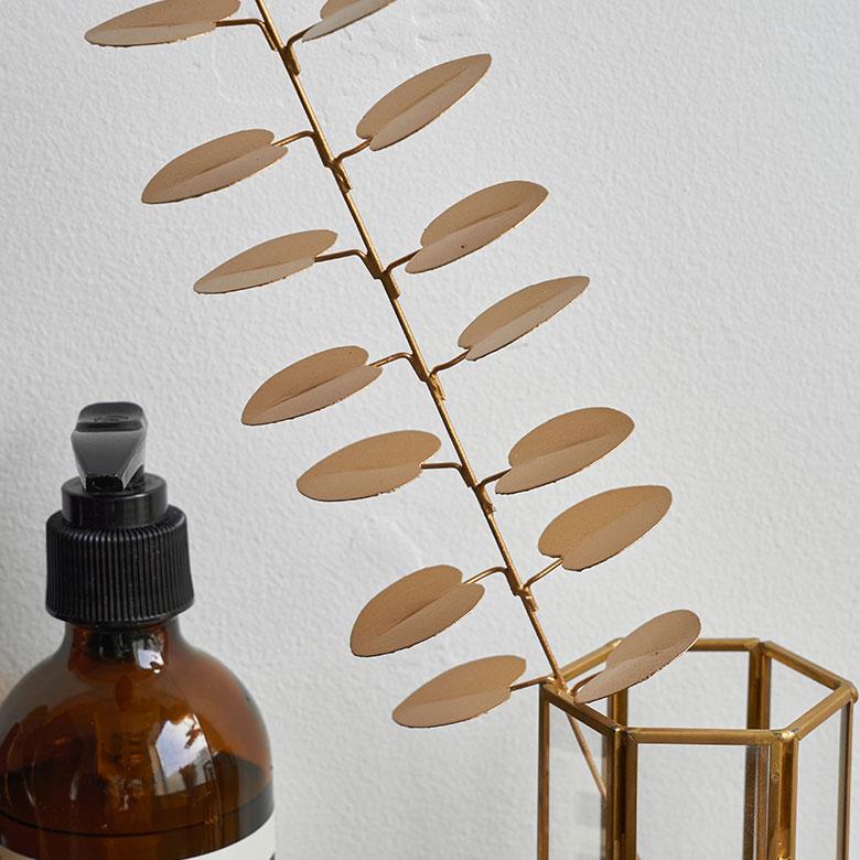 フェイク グリーン ユーカリ 枝 造花 約 W 7cm D 6cm H 32cm ブリキ ゴールド おしゃれ クリスマス デコレーション インテリア パーティー 雑貨 西海岸 94744 | ブランド登録なし | 12