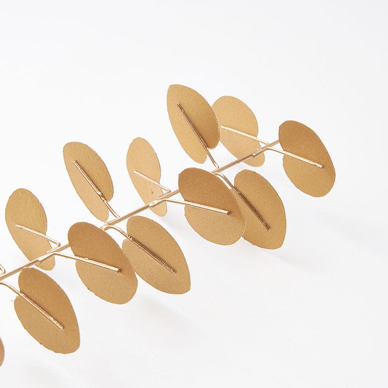 フェイク グリーン ユーカリ 枝 造花 約 W 7cm D 6cm H 32cm ブリキ ゴールド おしゃれ クリスマス デコレーション インテリア パーティー 雑貨 西海岸 94744 | ブランド登録なし | 18