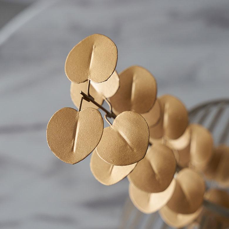 フェイク グリーン ユーカリ 枝 造花 約 W 7cm D 6cm H 32cm ブリキ ゴールド おしゃれ クリスマス デコレーション インテリア パーティー 雑貨 西海岸 94744 | ブランド登録なし | 08