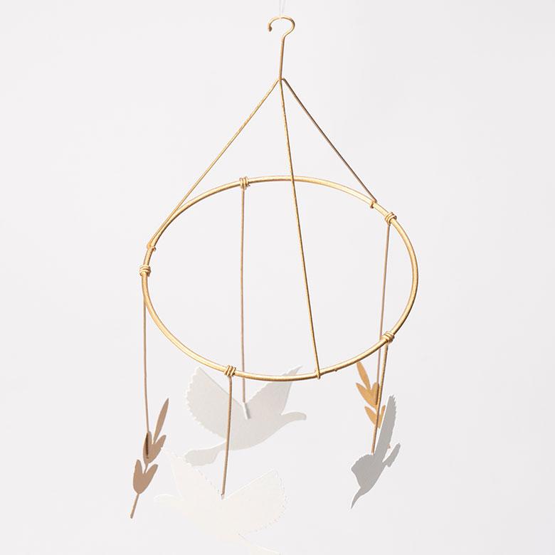 モビール ハト オリーブ オーナメント ブリキ 約 直径 10cm 高さ 28cm クリスマス 装飾 飾り 吊り下げ デコレーション おしゃれ 北欧 雑貨 西海岸 94749 | ブランド登録なし | 12