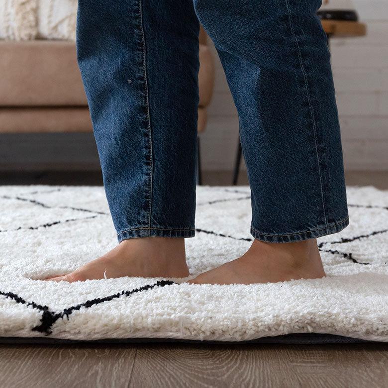 下敷き専用ラグ 約170×170cm ふかピタ 防音 滑り止め クッション性 特許取得 2畳 洗える 厚手 96034 | ブランド登録なし | 13