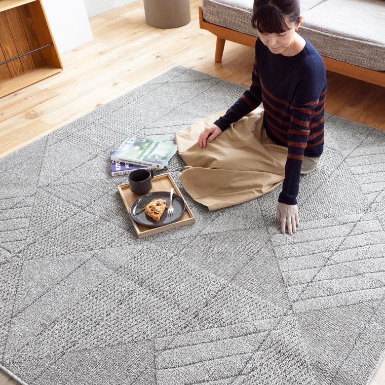 ラグ マット 日本製 国産 185×185cm 洗える 防ダニ 床暖房対応 遊び毛防止 オールシーズン 春 夏 秋 冬 おしゃれ 北欧 コンパクト インテリア 西海岸風 96073 | スミノエ | 08