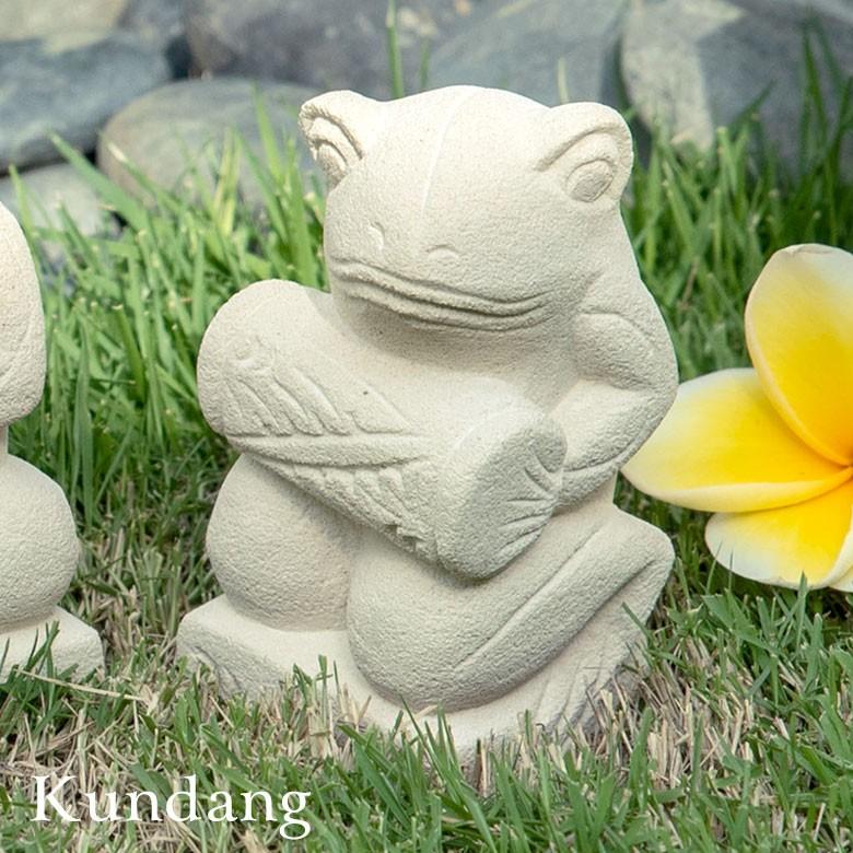 置物 オブジェ カエル ガムラン隊 クンダン お祈り 縁起物 幸運 石造 玄関 人形 バリ雑貨 アジアン 祭事 可愛い 9744 | ブランド登録なし
