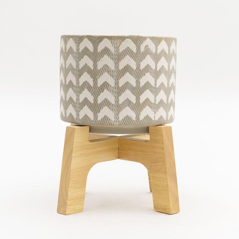 植木鉢 鉢カバー 直径13cm 陶器 テラコッタ ポット 木製スタンド ガーデン雑貨 インテリア グレー ホワイト スタンド付き 98915 | ブランド登録なし | 02