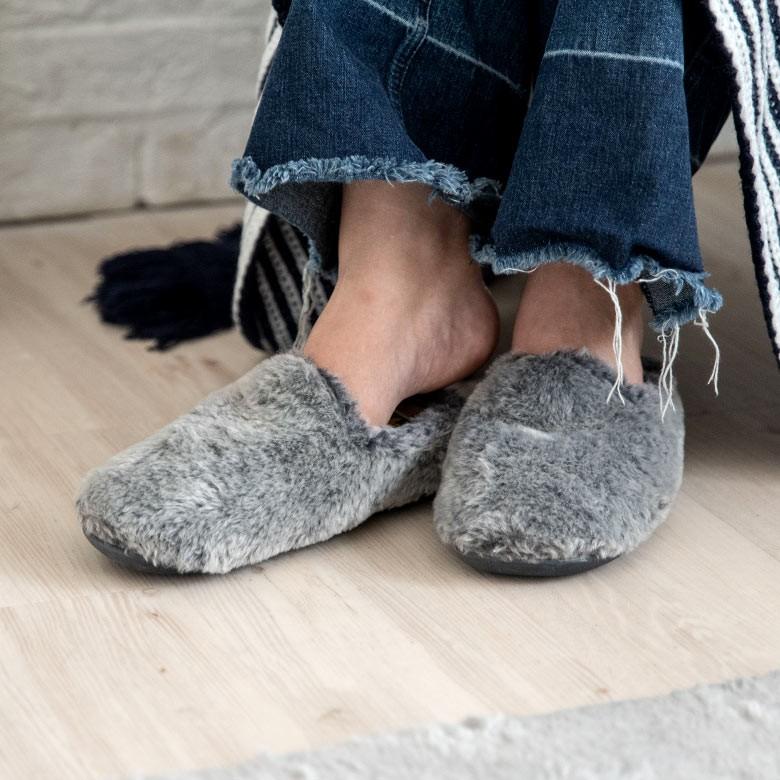 スリッパ ルームシューズ ファー サボ 室内履き サンダル 男前 ラバーソール あったか レディース ブラック ネイビー グレー 無地 S M L 99700 | ブランド登録なし | 21