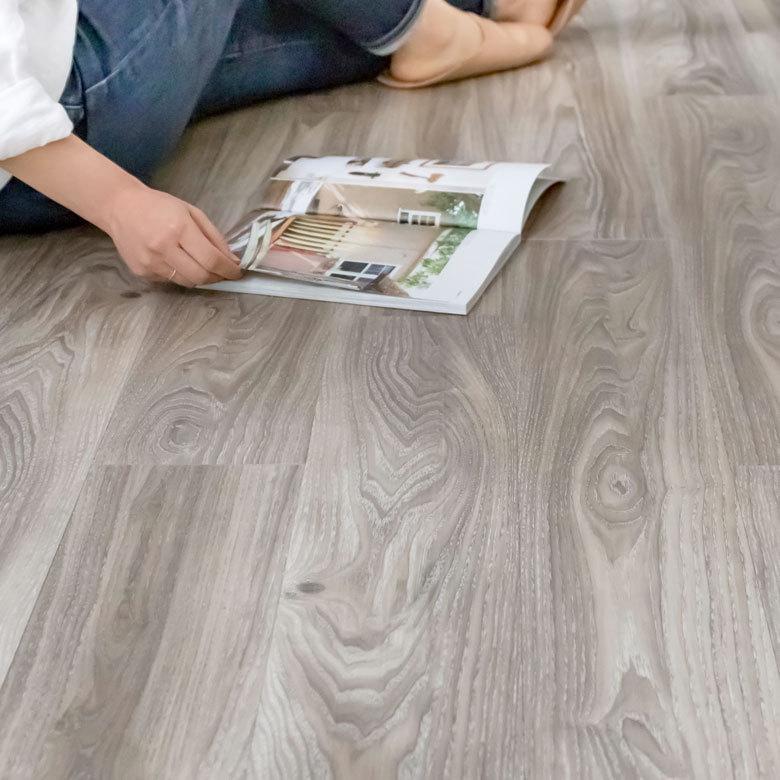 フロアタイル 置くだけ シート マット 敷くだけ タイル フローリング材 床材 カーペット DIY リフォーム 木目調 ウッド 12枚セット トイレ 玄関 cl-lf-2 | ブランド登録なし | 16