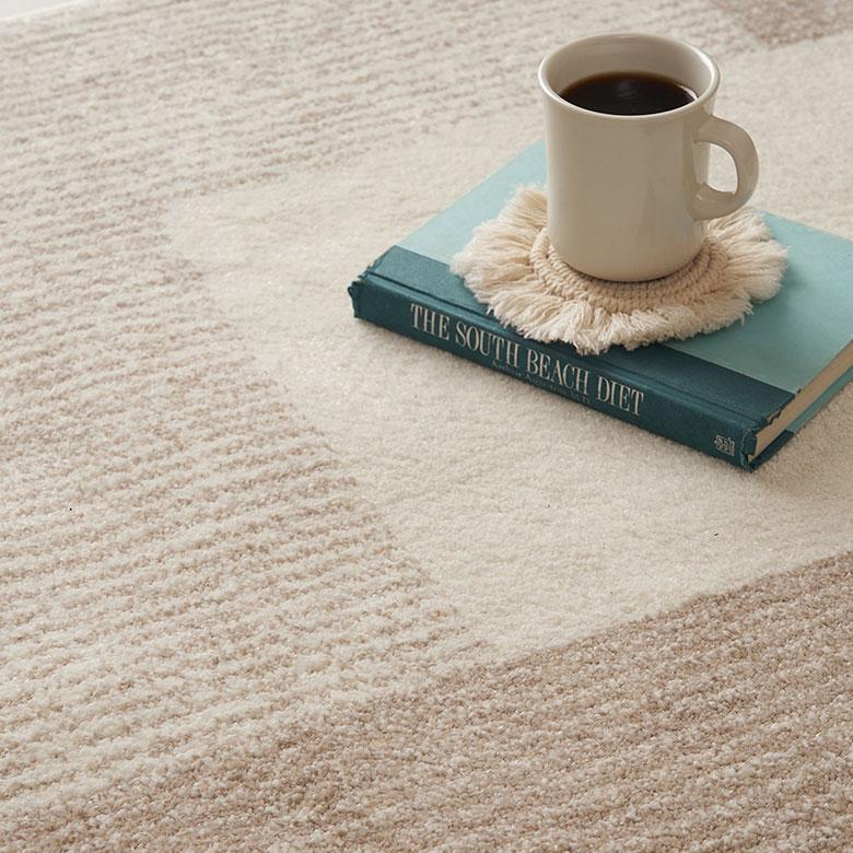 ラグ マット ウィルトン織 幾何学 模様 エジプト製 約 130×190cm 長方形 オールシーズン 春 夏 秋 冬 おしゃれ 北欧 ジオメトリック モダン 西海岸 eg84280 | ELEMENTS（インテリア） | 01