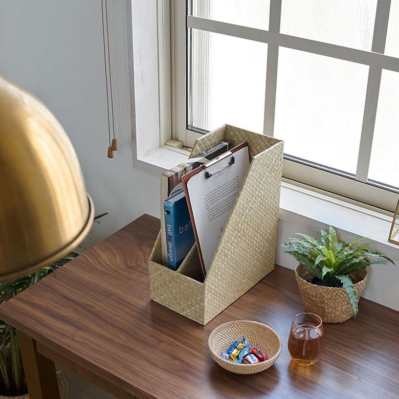 パンダンで出来たブックスタンドボックス 2色展開 A4縦型 間仕切り2分割 アジア工房 fb-117 | ブランド登録なし | 18