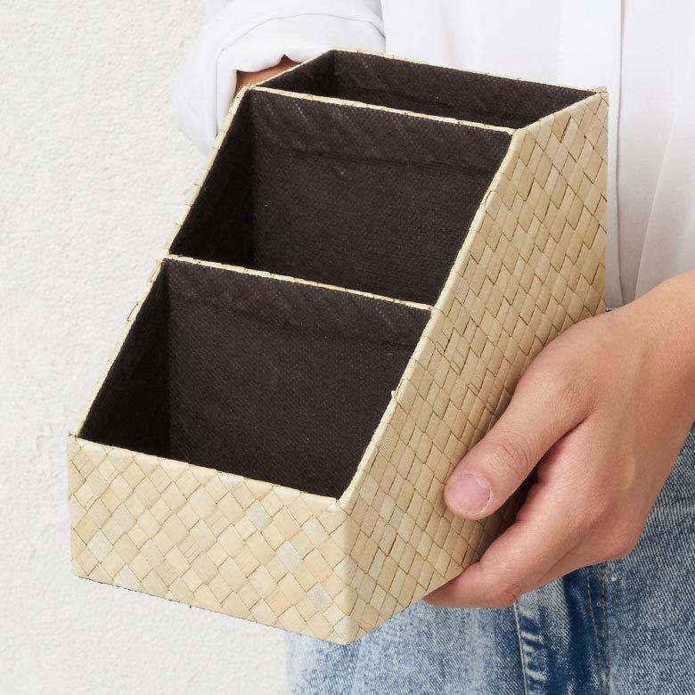 パンダン製 マルチ 収納 スタンド 間仕切り3分割 リモコン スタンド 立て 小物 入れ ラック 整理 ボックス インテリア おしゃれ デスク 机 化粧品 西海岸 m-1172 | ELEMENTS（インテリア） | 03