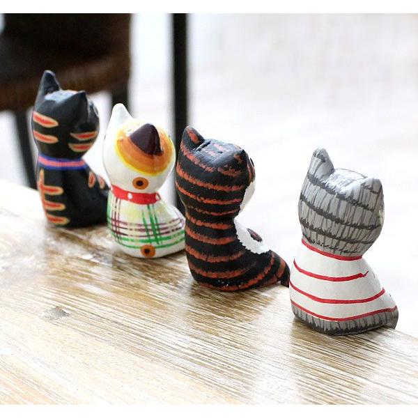 ちょこんとお座りするバリネコの木彫りオブジェ 4柄展開 アジア工房 n-115 | ブランド登録なし | 04