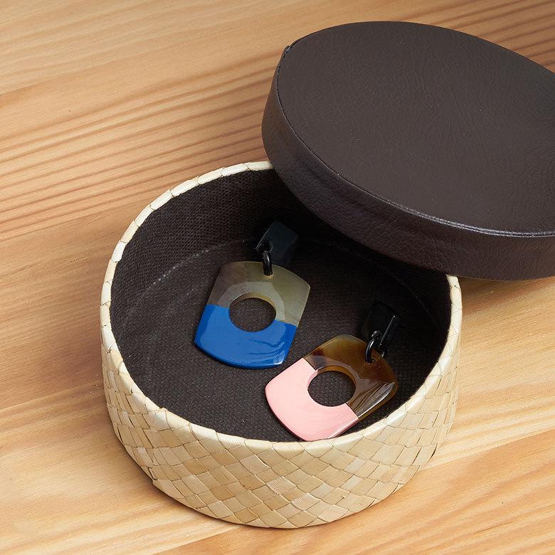 パンダン製 フタ付き ラウンド ボックス Sサイズ 小物 入れ 収納 整理 用品 収納箱 インテリア ボックス おしゃれ 入れ物 ナチュラル バリ 雑貨  pb-11752 | ELEMENTS（インテリア） | 05