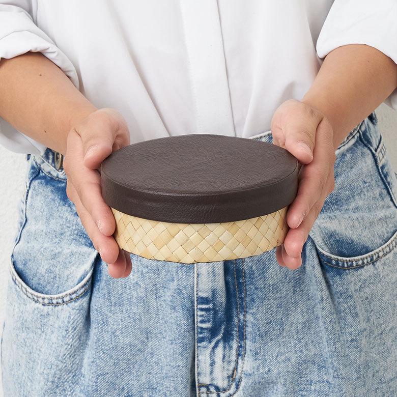 パンダン製 フタ付き ラウンド ボックス Sサイズ 小物 入れ 収納 整理 用品 収納箱 インテリア ボックス おしゃれ 入れ物 ナチュラル バリ 雑貨  pb-11752 | ELEMENTS（インテリア） | 07