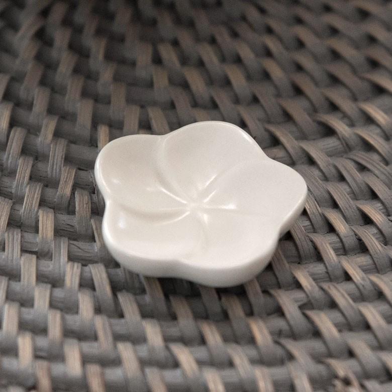 箸置き お箸置き 1連 カトラリーレスト 小皿 かわいい 陶器 プルメリア ギフト おしゃれ アジアン雑貨 pl1-668 | ブランド登録なし | 17
