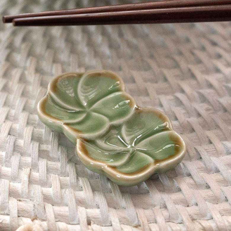 箸置き お箸置き 2連 カトラリーレスト 小皿 かわいい 陶器 プルメリア ギフト おしゃれ アジアン雑貨 pl2-668 | ブランド登録なし | 18