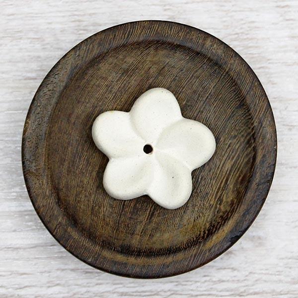 受け皿付きプルメリアモチーフのお香立て アジア工房 vn50930 | ブランド登録なし | 01